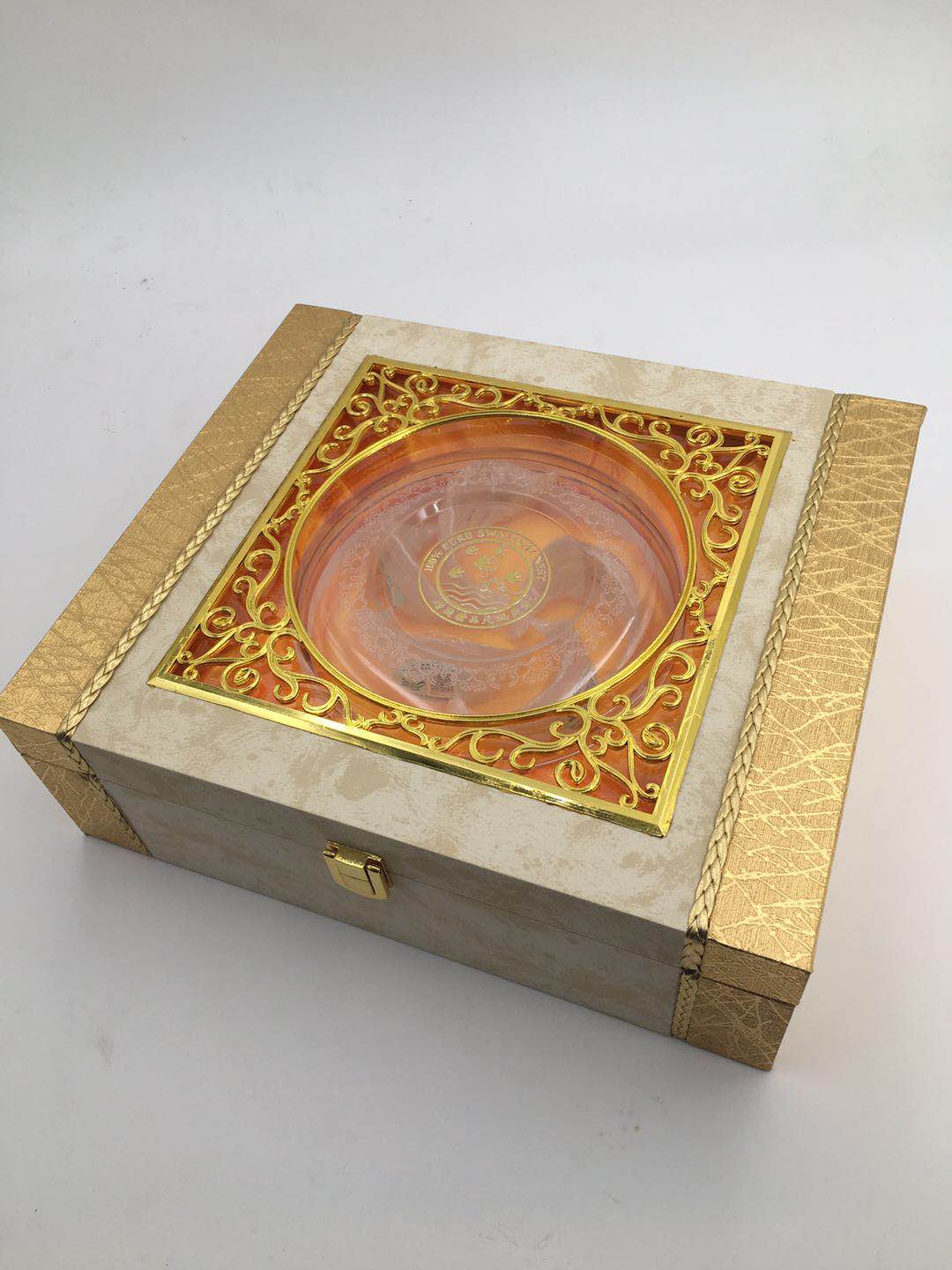 新年禮品馬來(lái)西亞極 品 天 然 燕 窩 禮 盒 裝